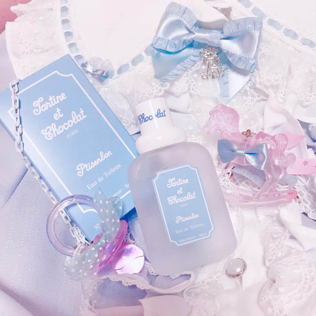 Chikako千佳子さんのインスタグラム写真 - (Chikako千佳子Instagram)「かわいい香水瓶💕」6月12日 12時31分 - cindychikako