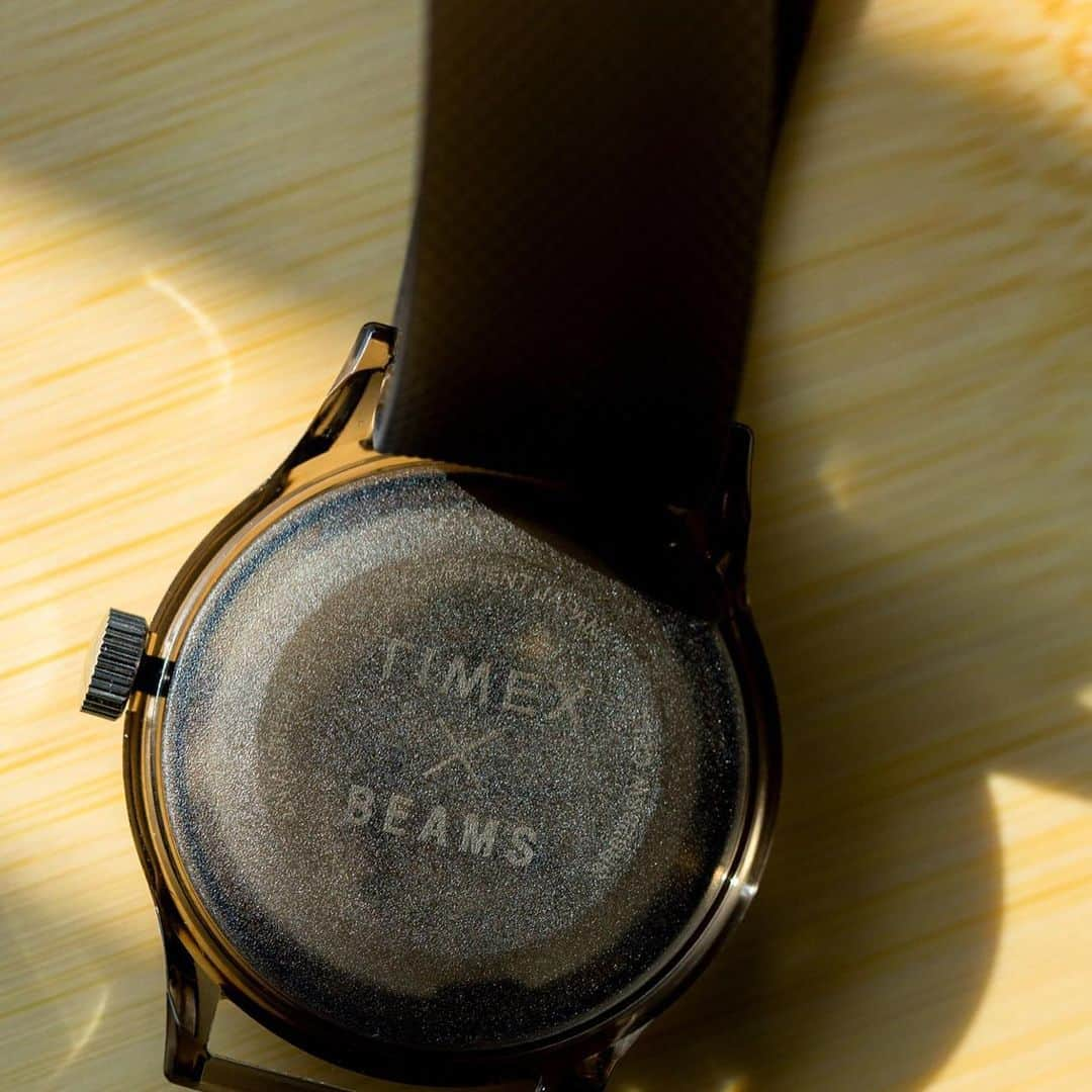 BEAMS ZAKKAさんのインスタグラム写真 - (BEAMS ZAKKAInstagram)「… TIMEX “CLEAR COLLECTION” ・ 昨年好評を博した“CLEAR COLLECTION”第2弾が登場！ブランドを代表するモデル「オリジナルキャンパー」と「クラシックデジタル」にブラックのスケルトンを落とし込み遊び心がありながら都会的な印象に仕上げました。「オリジナルキャンパー」はBEAMSで黒文字盤タイプを、BEAMS BOYで白文字盤タイプを展開します。6月12日（金）より予約受付がスタート。7月10日（金）より全国のBEAMS店舗とBEAMS公式オンラインショップにて発売します！ ・ @timex @beams_official @bpr_beams  #timex #beams #beamsboy #originalcamper #classicdigital」6月12日 12時51分 - bpr_beams