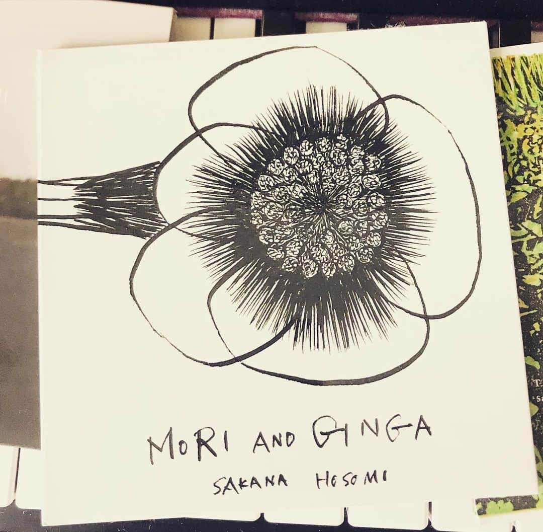 新居昭乃のインスタグラム：「Sakana Hosomi “MORI AND GINGA”  Drawing : Ichiro Yamaguchi」