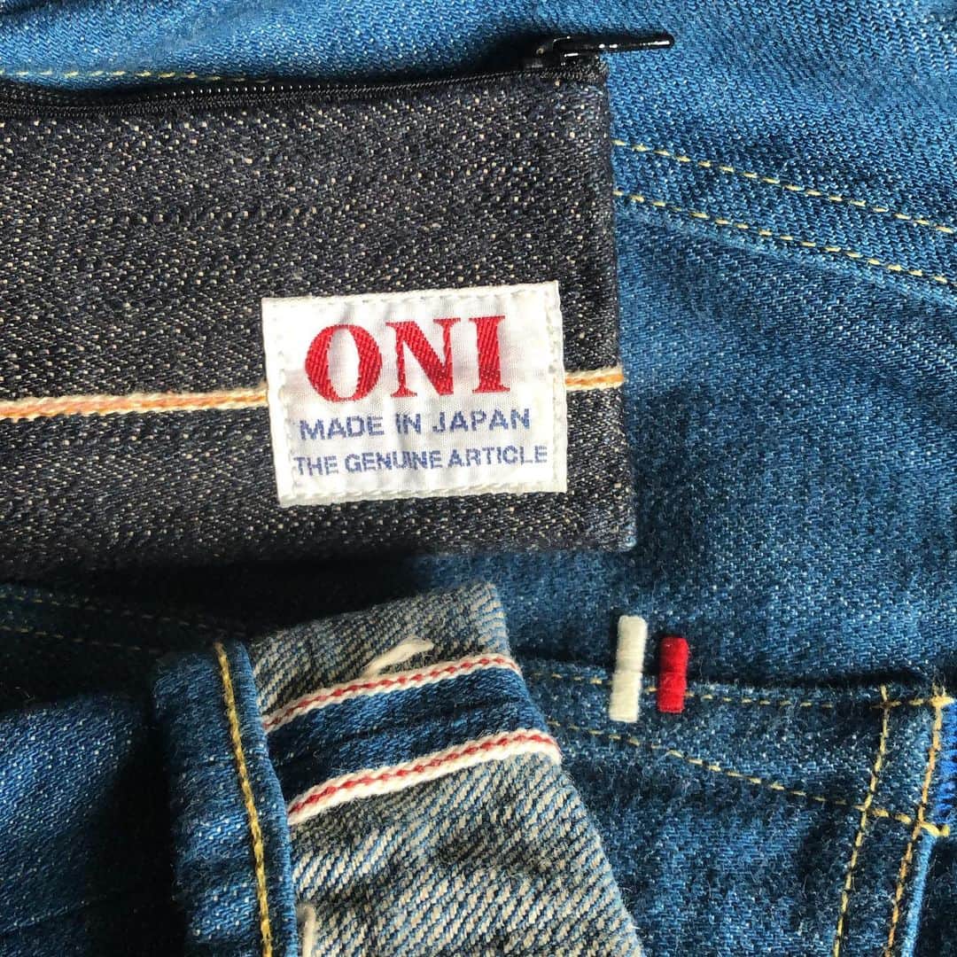 Denimioさんのインスタグラム写真 - (DenimioInstagram)「Looking for some lightweight denim like the #tanukidenim #kaze to beat the heat? Now's the perfect time!! Just use the discount code "summersurprise" and get a free #onidenim selvedge coin case and two pins for FREE! Hit the link in the bio for more details!! #Denimio #denim #denimhead #denimfreak #denimlovers #jeans #selvedge #selvage #selvedgedenim #japanesedenim #rawdenim #drydenim #worndenim #fadeddenim #menswear #mensfashion #rawfie #denimporn #denimaddict #betterwithwear #wabisabi」6月13日 1時11分 - denimio_shop