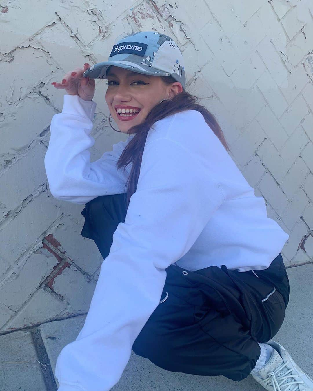 ディトーさんのインスタグラム写真 - (ディトーInstagram)「ok i made some quick dance videos for fun comment if i should post them 🤷🏻‍♀️🤷🏻‍♀️」6月13日 1時15分 - iam_dytto