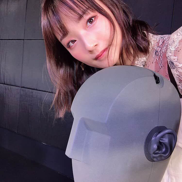 菅沼千紗さんのインスタグラム写真 - (菅沼千紗Instagram)「. なんか今日カオテッカテカマンだったね笑 ゆるして笑 今見返してるんだけど、典子永遠に面白すぎる😂 ダミヘ初めて使った！うまくできてたのかな？？またやってみたいな。」6月13日 1時38分 - chisa_suga