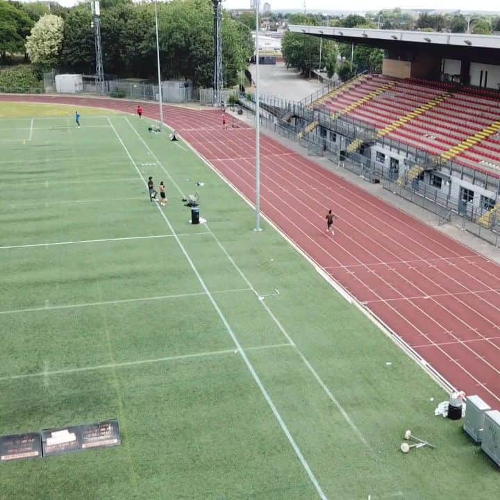 アシャ・フィリップのインスタグラム：「Patience. Preparation. Perseverance.⁣ ⁣ 2020 bringing about situations we've not been in, but we stay dial in.⁣ ⁣ ⁣ #Focus #Preparation #Motivation #Reflection #Fitness #TrackAndField #Athlete」