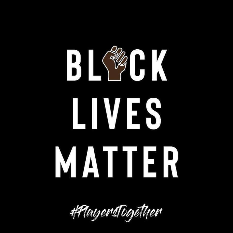 ユーリ・ティーレマンスのインスタグラム：「We, the Players, stand together with the singular objective of eradicating racial prejudice wherever it exists, to bring about a global society of inclusion, respect, and equal opportunities for All,  regardless of their colour or creed. This symbol is a sign of unity from all Players, all Staff, all Clubs, all Match Officials and the Premier League #blacklivesmatter #playerstogether」