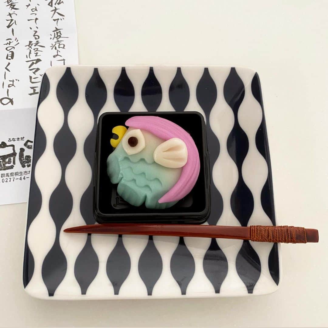武藤乃子さんのインスタグラム写真 - (武藤乃子Instagram)「🍵 おやつに和菓子✨  可愛い「ぐんまちゃん」と、コロナの収束を祈って「アマビエ」の練り切りを。 そして、夏模様の和三盆も。  来客でもお手土産でもなく、自宅用に和菓子って、とっても贅沢な気分♬  #和菓子 #練り切り  #練り切り和菓子  #練り菓子  #和三盆 #ぐんまちゃん  #アマビエ  #桐生」6月12日 17時35分 - muto_noriko.11