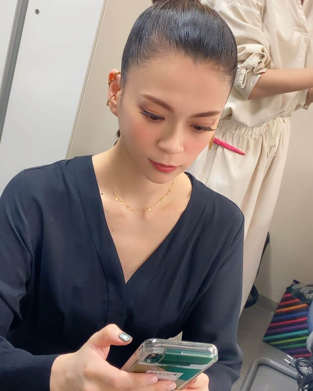 小柳ゆきのインスタグラム：「【出演情報】 . 6月13日(土)16:05-16:55 NHKラジオ第1放送 「RADIO1990特別編」 https://www4.nhk.or.jp/radio80/ . 以前放送されましたが、 特別編としてお送り致します。 . by STAFF」