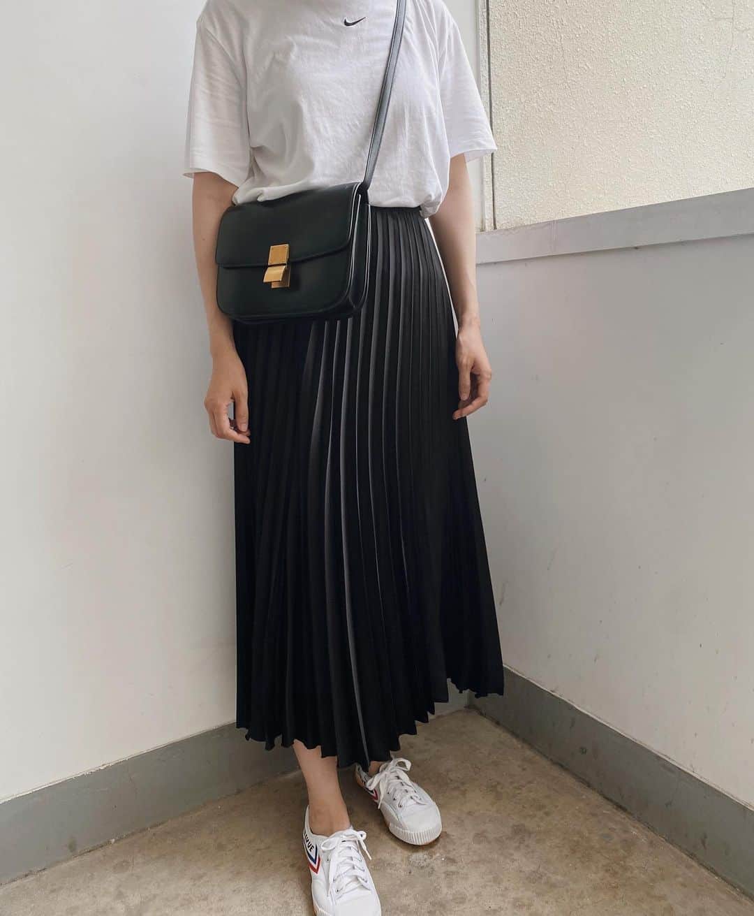 mixmatchisthekeyのインスタグラム：「summer uniform」