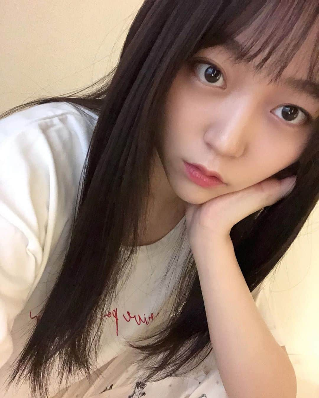 土路生優里さんのインスタグラム写真 - (土路生優里Instagram)「新しいTシャツ☺︎︎🌻下はパジャマ(´^o^｀) #beams #GU」6月12日 21時49分 - torochan__324