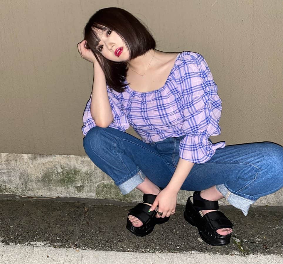 おもてちゃんのインスタグラム：「. 👾👾 tops..ZARA denim..no brand shoes..yosuke」