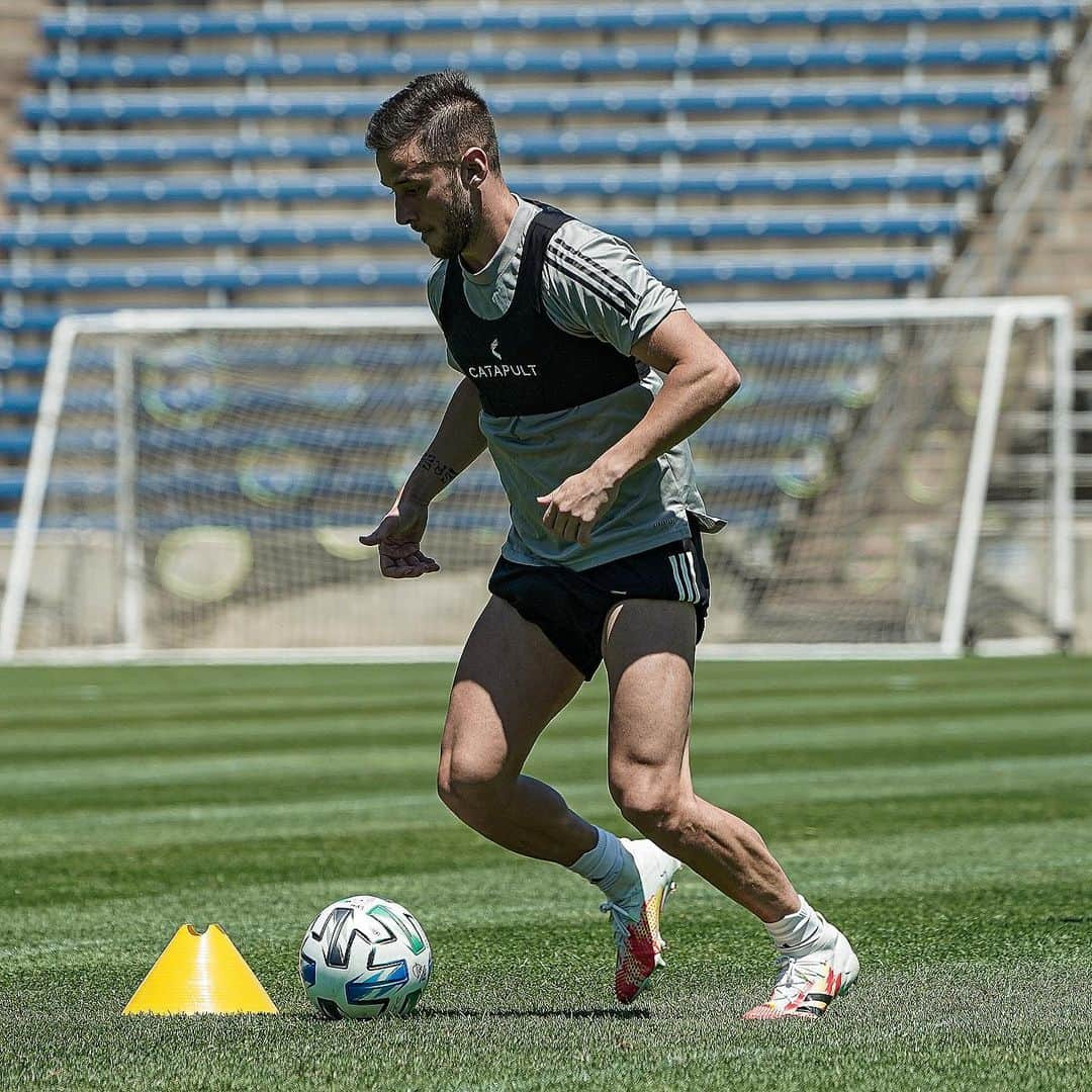 アルバロ・メドランさんのインスタグラム写真 - (アルバロ・メドランInstagram)「Getting ready for Orlando ⚽️💪🏼 @chicagofire #mlsisback」6月12日 22時25分 - alvaromedran