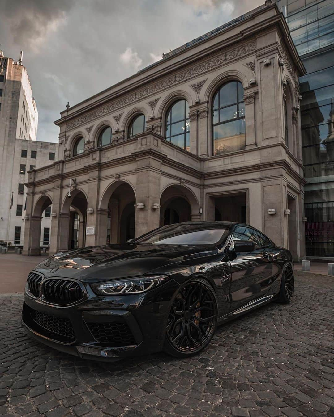 CARLiFESTYLEさんのインスタグラム写真 - (CARLiFESTYLEInstagram)「This BMW M8 Competition looks good! 😍 What do you guys think? Owner @zedsly #carlifestyle #m8」6月12日 22時19分 - carlifestyle