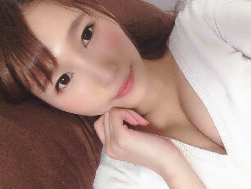 三原ほのかのインスタグラム：「【ラポルノファンディング】  ファンディング終了まであと6日！💦みなさんチェックしましたか？？😘💕個数限定のレアアイテムが残りわずかです！！気になる方はお早めに💨💨 https://laporno.fund/projects/view/359  #三原ほのか  #miharahonoka  #巨乳」