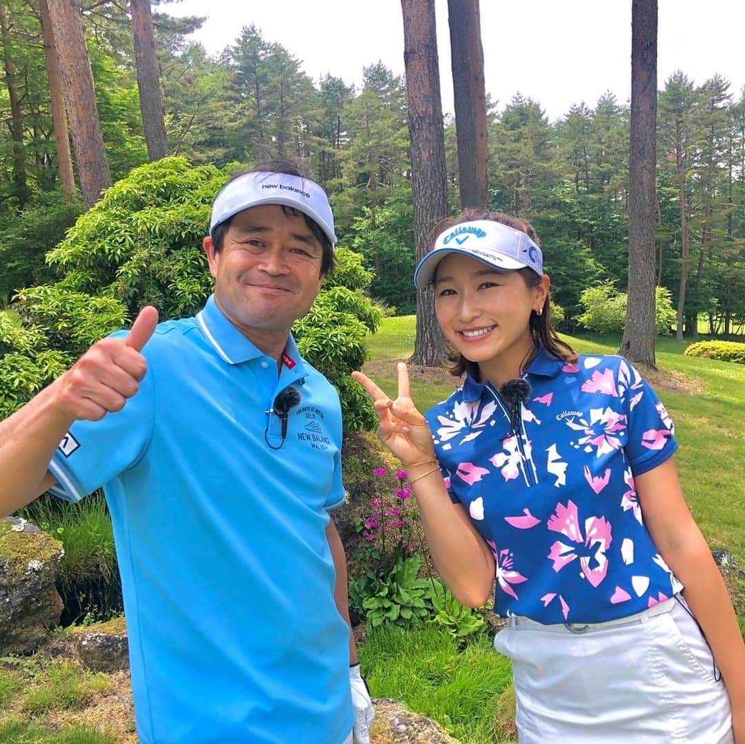 横田真一のインスタグラム：「井上莉花ちゃんとYouTubeコラボしました。 2人のチャンネルリレーですので、是非ご覧下さい。#井上莉花のstanceTV#横田真一チャンネル　 #検証シリーズ#トラックマン#ゴルフマニア#ゴルフ上達#ツアープロ#技#スウィング#レッスン #グルメ#男子ゴルフ#男子ツアー#プロ#pga#ゴルフ女子#ゴルフレッスン#横田真一#アプローチ#スイング#レッスンプロ#ゴルフ」