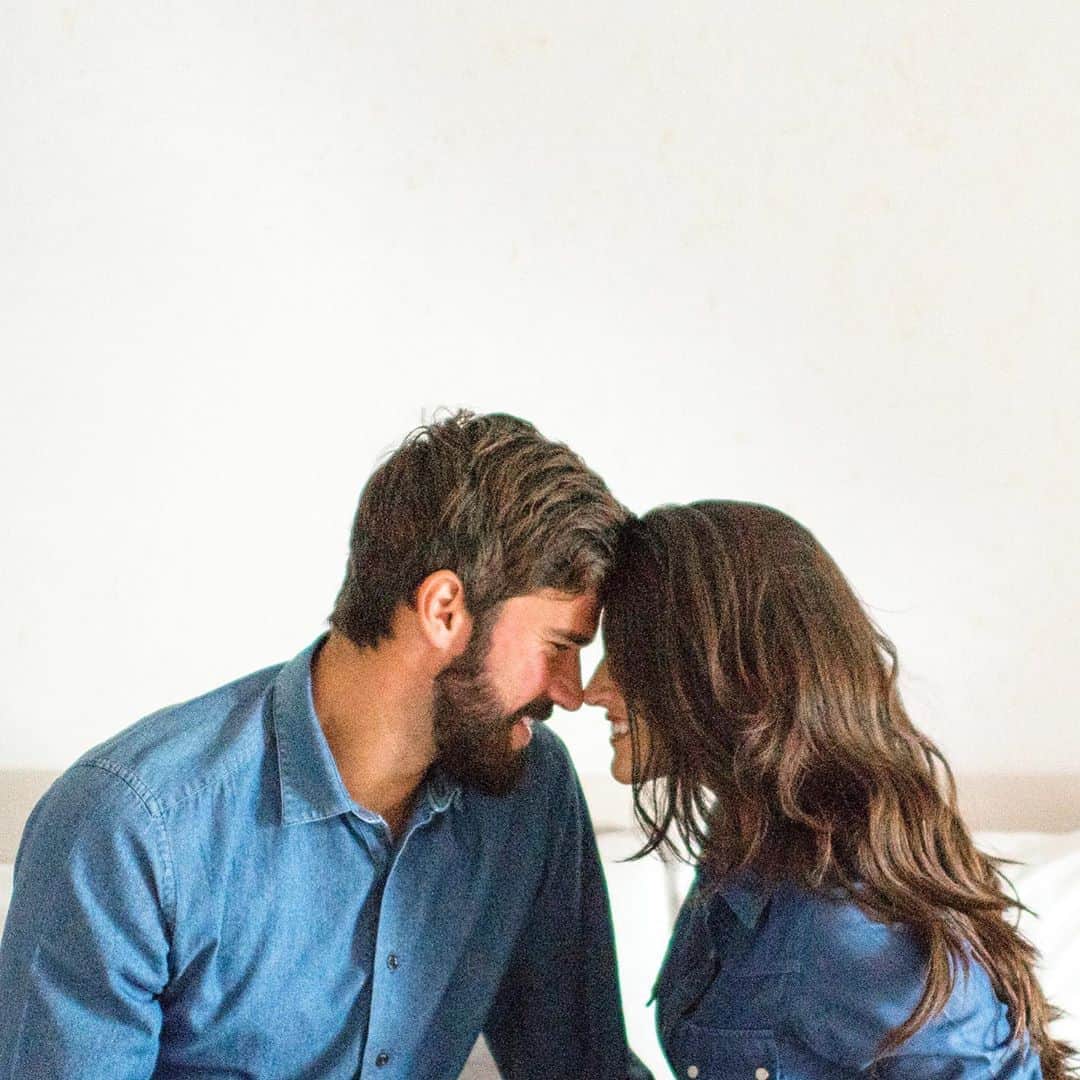 ナタリア・ベッカーのインスタグラム：「A cada dia mais apaixonada por você @alissonbecker ❤️ Feliz dia dos namorados!」