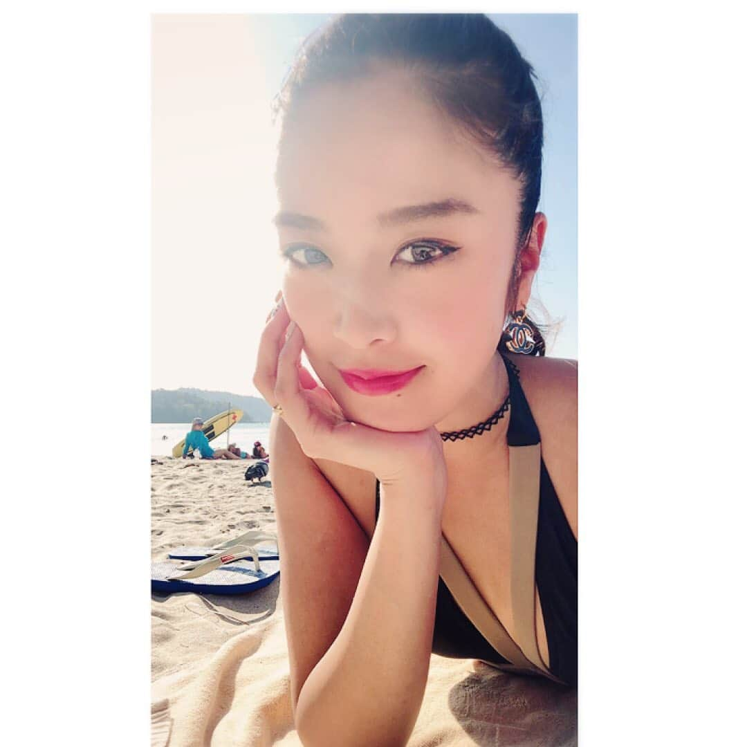 菊池なつきさんのインスタグラム写真 - (菊池なつきInstagram)「盛れないけどお気に入りの水着❤️ #海外旅行  #女子旅 #女子旅行  #海 #beach  #夏　#南国　#日焼け　#日焼け女子 #プール #pool  #swing #水着　 #サングラス  #Sea #swimwear #ビキニ #bikini  #landscape #travel #view  #followme  #trip #instatravel #旅行好きな人と繋がりたい  #旅女　#Swing #ブランコ」6月13日 0時24分 - kikku_n