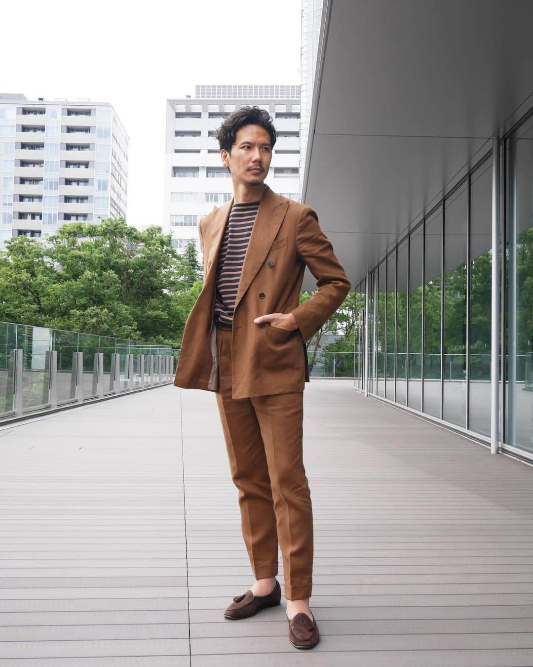 Shuhei Nishiguchiさんのインスタグラム写真 - (Shuhei NishiguchiInstagram)「"Summer Brown shades" ・ Ph. @takumi_oshima ・ Tap for Brands ・ #beamsf #brillaperilgusto #saintjames #instafashion #picoftheday #mensstreetstyle #follow #sartorial #sartoriale #influence #gentleman #bestoftheday #vintagestyle #vintagewear #spezzatura #ootd #outfitmen」6月13日 0時33分 - shuhei_nishiguchi