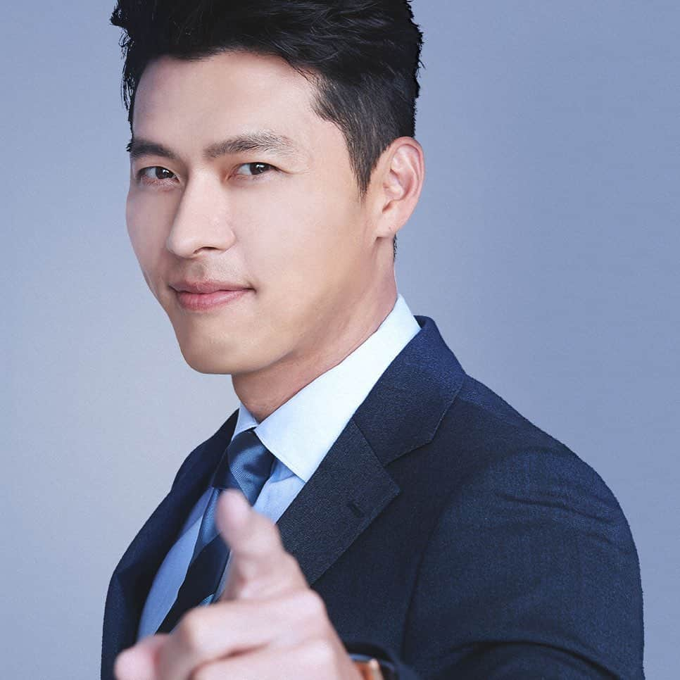 ヒョンビンのインスタグラム：「People Life Insurance —— #피플라이프 #hyunbin #현빈 #ヒョンビン #玄彬」