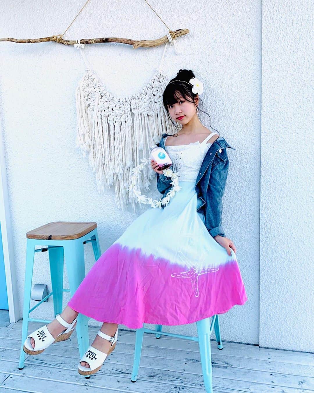 ニコ☆プチのインスタグラム：「🌸🦸‍♀️✨ スー読コーデ第4弾は 『美』に対するストイックな探究心の持ち主🧐💄 #伊藤愛琉 ちゃん🌺🐬 . . ＂フツーのガーリー＂ではなく える流ガーリーを突きつめるその姿は、さすがスー読‼︎のひとこと🤫💓🎶 #スーパー読者モデル @eru_0818  #スー読 #コーデノック #specialthanks」