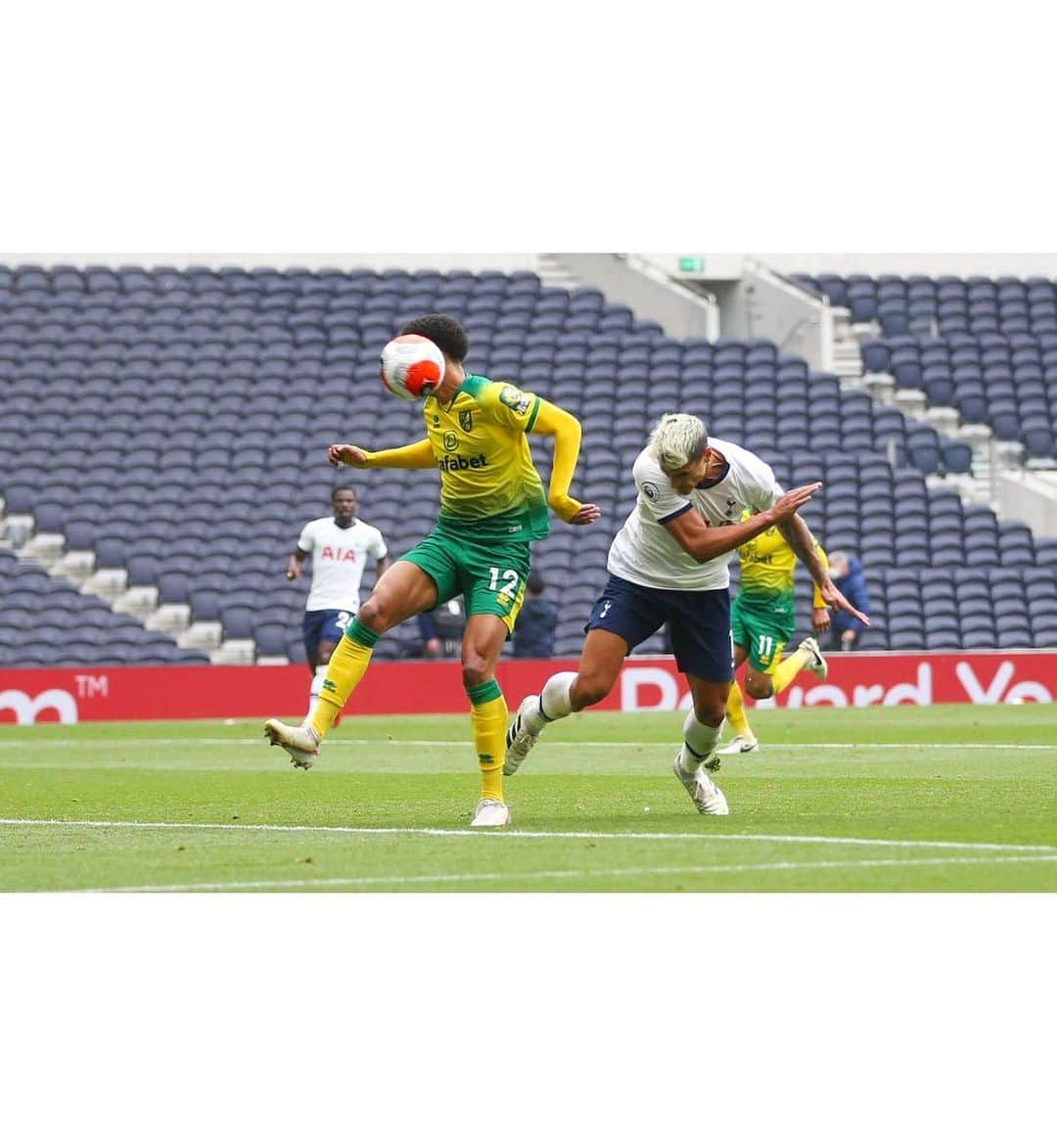 エリク・ラメラさんのインスタグラム写真 - (エリク・ラメラInstagram)「Nos seguimos preparando ⚽️」6月13日 6時11分 - eriklamela