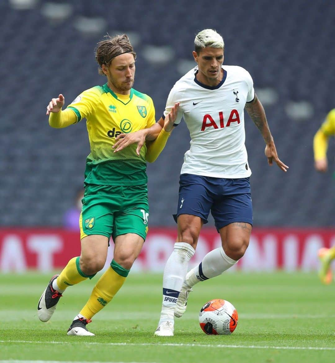 エリク・ラメラさんのインスタグラム写真 - (エリク・ラメラInstagram)「Nos seguimos preparando ⚽️」6月13日 6時11分 - eriklamela