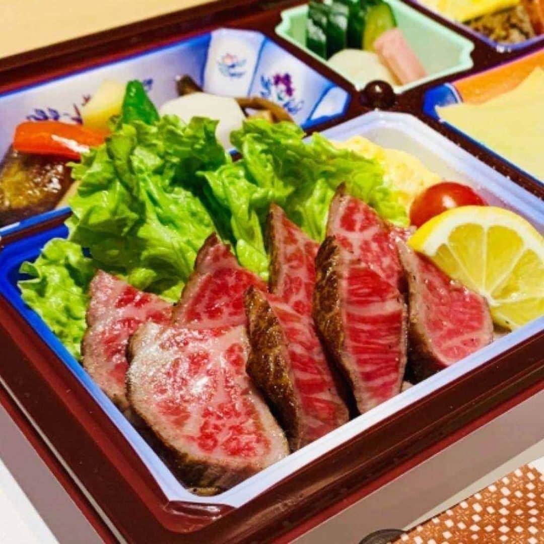 オズモールレストランのグルメインスタ