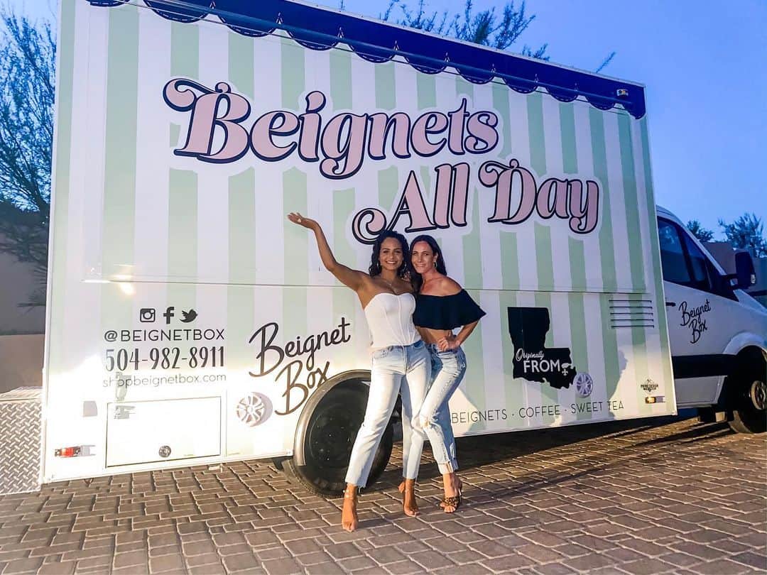 クリスティーナ・ミリアンさんのインスタグラム写真 - (クリスティーナ・ミリアンInstagram)「This is just the beginning... Welcome our new baby Beignet Box “Benz” 2.O.. 🤍 Beignets All Day.. on the way! Follow @beignetbox for locations & time.  #beignetbox #summertour2020 #beignetsallday」6月13日 8時09分 - christinamilian