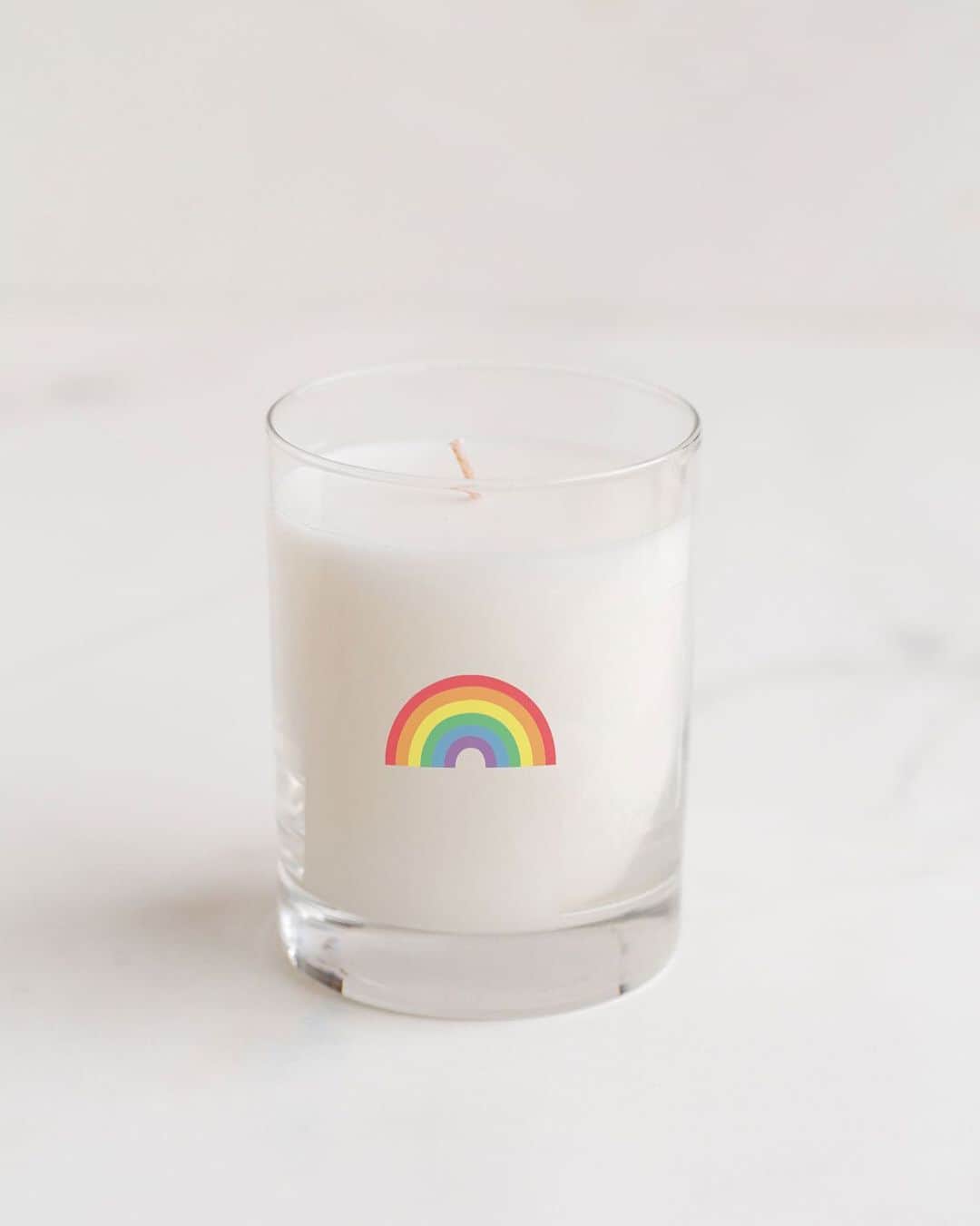 The Little Marketさんのインスタグラム写真 - (The Little MarketInstagram)「Every year, June represents Pride Month, a time to celebrate and advocate for the LGBTQIA+ community. The movement started in New York City on June 28th, 1969, when the LGBTQIA+ community organized against police brutality and discrimination in the name of equality. The inequalities that LGBTQIA+ and non-binary face in the United States to this day have yet to be completely eliminated. ⁣ ⠀⠀⠀⠀⠀⠀⠀⠀⠀⁣ Even though Pride looks different this year, we still fight for equality and acceptance for all. The Little Market’s origins are rooted in the human rights framework and in the fundamental belief that all human beings are equal, regardless of race, ethnicity, gender, ability, or sexual orientation, as set forth in the Universal Declaration of Human Rights. We are dedicated to promoting these principles in our work around the world, and right here in our backyard, today and every day. We stand with and support the LGBTQIA+ community.」6月13日 8時54分 - thelittlemarket