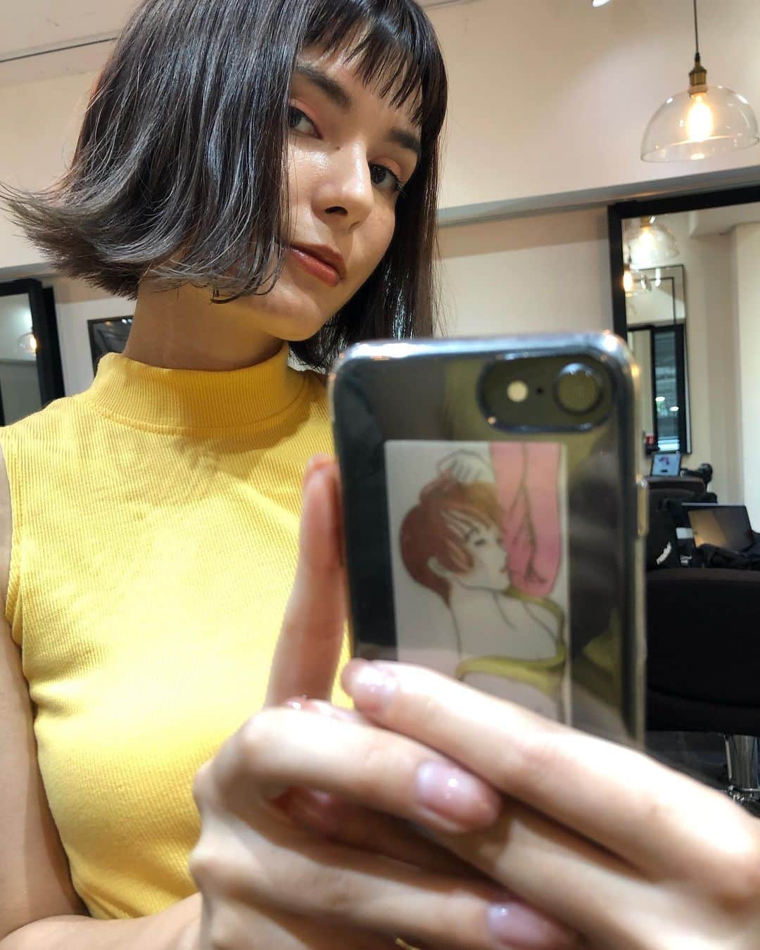 ケリーアンのインスタグラム：「YouTube動画うpしました💻 LINKはストーリーと私のツイッターから✨  この長さは久々👩🏻✨Thank you! ✂️ @keisuke._.tsuyuki 💈 @salondemilk_mizonokuchi」
