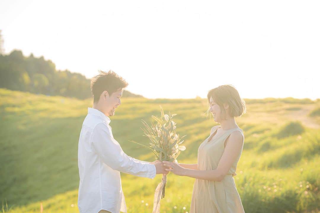 RECUERDO（レクエルド）のインスタグラム：「#前撮り #洋装前撮りロケーション  #recuerdo  #結婚式準備 #ウエディングフォト #日本中のプレ花嫁さんと繋がりたい #2020秋婚 #2020花嫁 #関西花嫁 #プレ花嫁 #ロケーションフォト」