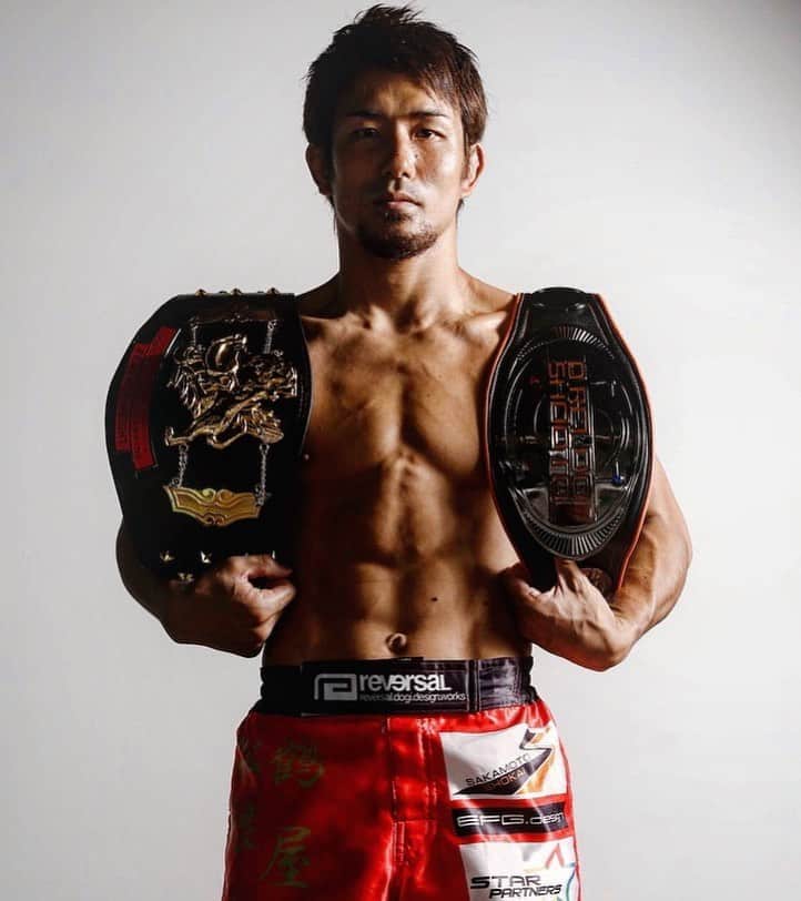 岡田遼のインスタグラム：「I'm a Shooto champion. I want to challenge @ufc  I'll show you SAMURAI SPRIT from JAPAN. Please contract with me.  photoby:BLACK BELT JONES DC @bbjdc」