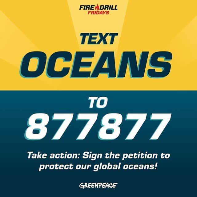 ジェーン・フォンダさんのインスタグラム写真 - (ジェーン・フォンダInstagram)「Repost from @firedrillfriday • Racial justice and environmental justice are interconnected — Black, Indigenous, and other communities of color disproportionately bear the brunt of the climate crisis. Racial justice and equity MUST be centered in our work to protect the oceans and the planet every day. Text OCEANS to 877-877 to sign @GreenpeaceUSA’s petition to protect our global oceans! #FireDrillFriday」6月13日 14時19分 - janefonda