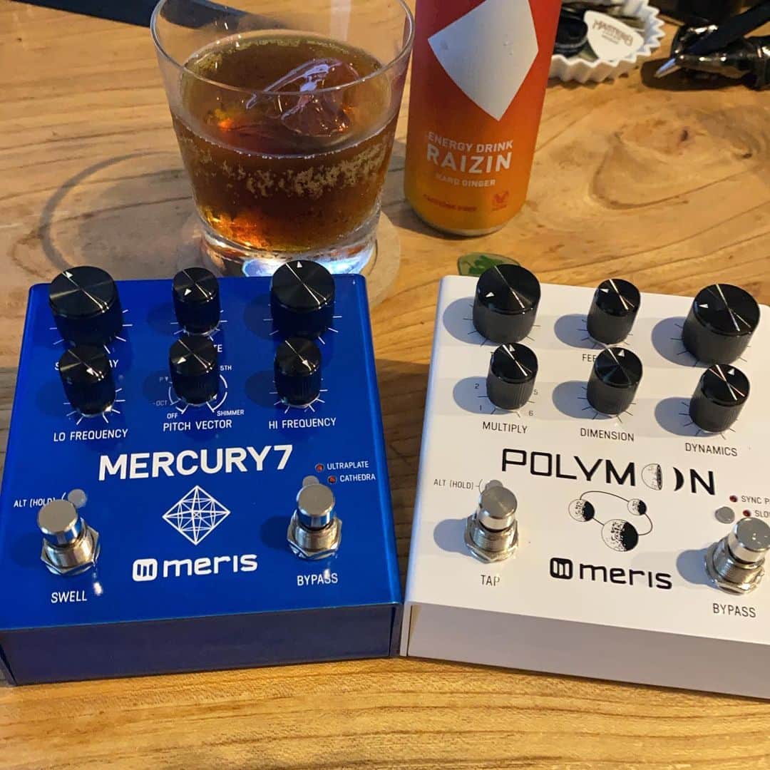 のインスタグラム：「@meris.us の#MERCURY7 #POLYMOON  音作りが楽しくなるクオリティ☺︎めちゃくちゃクリア！！しばらくはコレで遊びながら音作ってみます。 #raizin #村松拓」