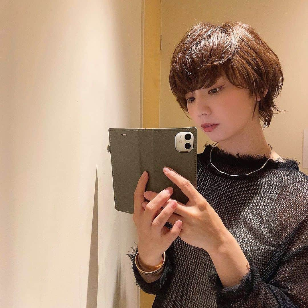 筒井愛実さんのインスタグラム写真 - (筒井愛実Instagram)「． cut 🧒✂︎ 『可愛い服着てるね、鎖かたびらみたいで⛓』って言われたの笑った😂👏💯 ． @h_miyauchi ありがとう🙌 ． #breathbeauu #ブレスボー #三宮 #美容室 #ヘアサロン #ショートヘア #フリーモデル #大阪 #フリーモデル大阪 #筒井愛実 #関西 #日本 #instagood #Japan #model #hair #photo #camera #girl #osaka #Instagram #instagramjapan #me」6月13日 16時46分 - manamin_158cm