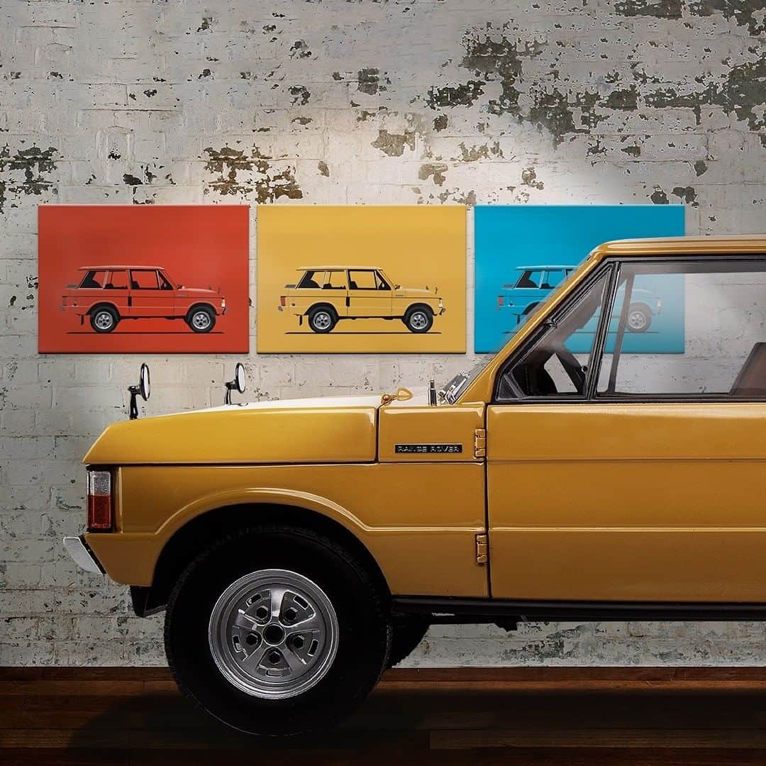 Land Roverさんのインスタグラム写真 - (Land RoverInstagram)「From classic travel bags, to rugged multi-tools, precision pens to handy umbrellas, and a collection of limited edition pop-colour prints that celebrate 50 years of the classic #RangeRover. Find #FathersDay gifts any legend would love – visit the link in our bio. #LandRover #FathersDay #FathersDay2020 #SpecialGifts #LandRoverEnthusiast #AboveAndBeyond #RangeRover50 #50YearsOfRangeRover #RangeRoverMemories」6月13日 18時00分 - landrover