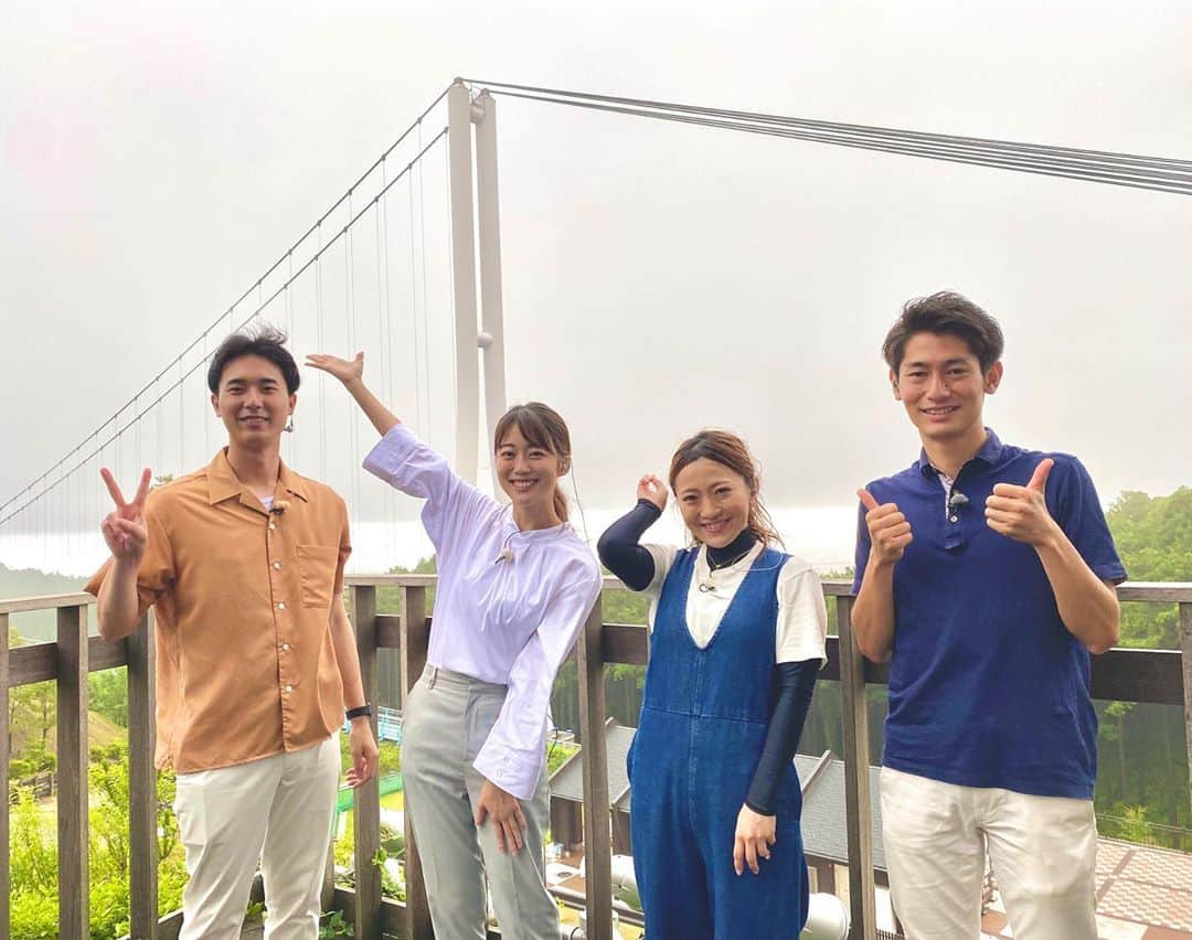 澤井志帆さんのインスタグラム写真 - (澤井志帆Instagram)「.﻿ 2020.6.13﻿ ﻿ きのうのまるごとでは、三島スカイウォークから生中継でお伝えしました！﻿ ﻿ 私にとって初三島スカイウォークかつ初セグウェイ！！に乗ることができ すごく楽しかったです😢💕﻿ ﻿ 紫陽花も綺麗でした✨﻿ ﻿ ご覧頂いた皆様、楽しんでいただけましたでしょうか？😊﻿ ﻿ ﻿ #まるごとツイート　﻿ #三島スカイウォーク﻿ #紫陽花﻿ #セグウェイ﻿ #Daiichitv﻿ #アナウンサー﻿ #永見佳織 アナ﻿ #須藤駿介 アナ﻿ #松浦悠真 #気象予報士」6月13日 19時20分 - shiho_sawai