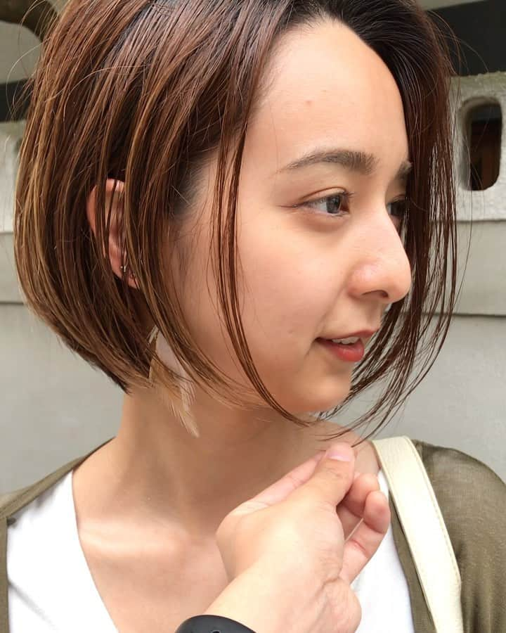 ショートヘアカタログ・紺野 善仙のインスタグラム