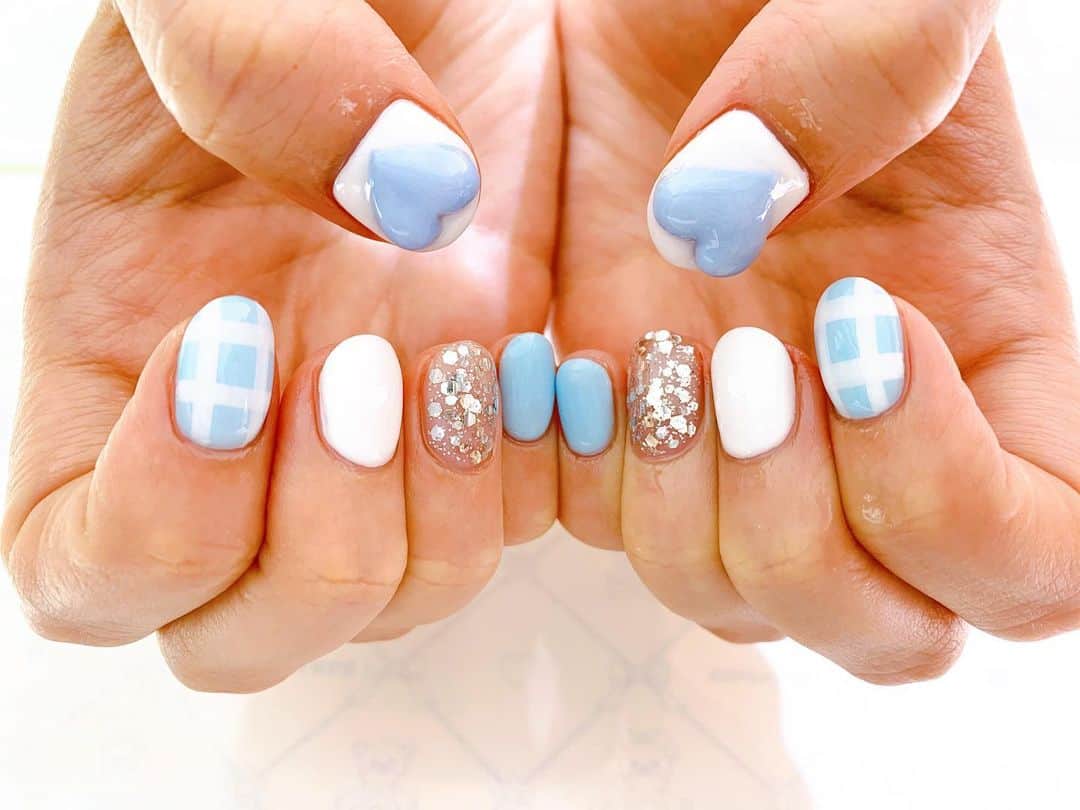 Jill&Loversのインスタグラム：「@myaostagram_380 ちゃん💖  #jillandlovers #nail #nailart #paragel #gelneil#gel #ネイル #ネイルアート #me #look #love #かわいい」