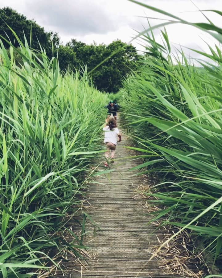 ゴルカ・イライソス・モレノのインスタグラム：「"Nuestro destino de viaje nunca es un lugar. Sino una nueva forma de ver las cosas". #momentosunicos #lugaresconencanto #familia #familytime #friends #amigos #lagunak #lugaresdelpasado」