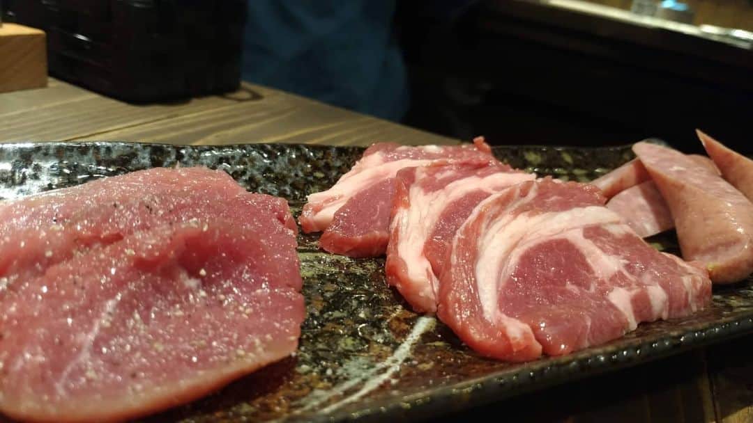 烏川耕一さんのインスタグラム写真 - (烏川耕一Instagram)「今人生最高レストラン見てたらジンギスカン紹介してた。  あーまた北海道行って、士別バーベキューのラム食べたい‼️ そして帰りに喜来登の味噌ラーメン食べたい‼️ 最高の流れ😍😍😍」6月13日 23時49分 - kouichiukawa