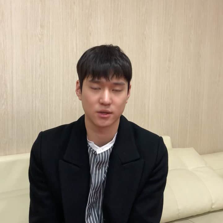 コ・ギョンピョのインスタグラム：「힘든 시기에 웃으셨으면 해서 올리는 작은 선물 유쾌한경표씨 part1」