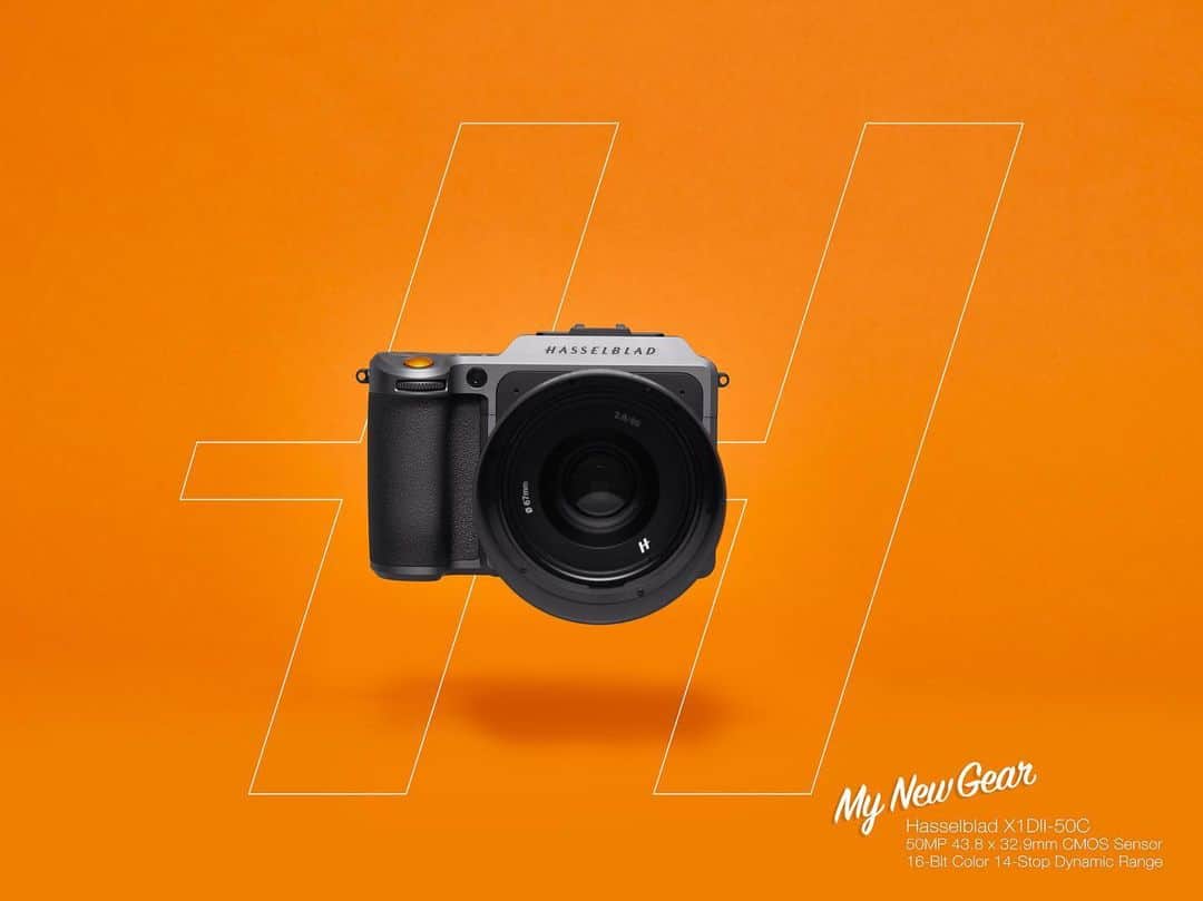 Ryuto Kurokawaのインスタグラム：「カメラを新調したので、カメラでカメラを撮影しました Hasselblad X1DII-50C #Hasselblad #Hasselblad_diary #X1DII」
