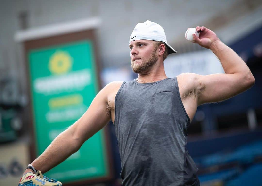 タンパベイ・レイズさんのインスタグラム写真 - (タンパベイ・レイズInstagram)「Tossin’ it around」6月14日 1時30分 - raysbaseball