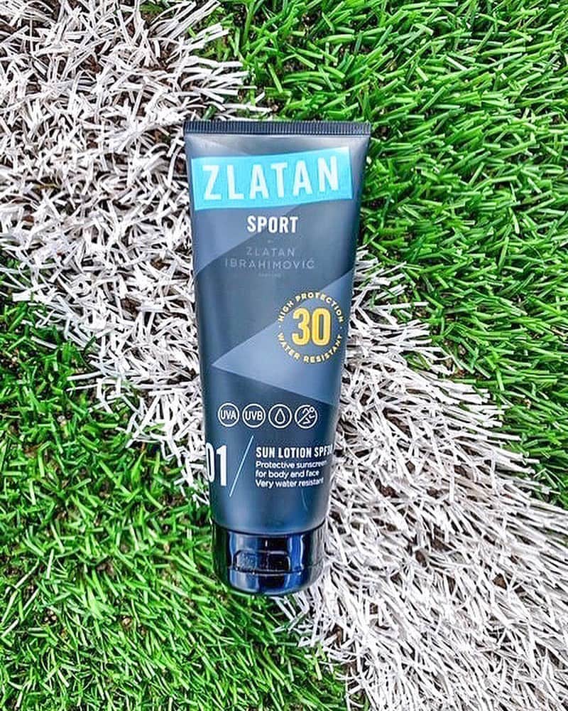 のインスタグラム：「ZLATAN SPORT Sun Lotion SPF 30  Perfect to bring to the workout outdoors on warmer days! The product is easy to apply, is quickly absorbed and does not smear. Extra water and perspiration-resistant, making it ideal for anyone with a sporty or active lifestyle. Contains moisture-binding ingredients and protective vitamin E.  #zlatansport (EU Shipping Only)」