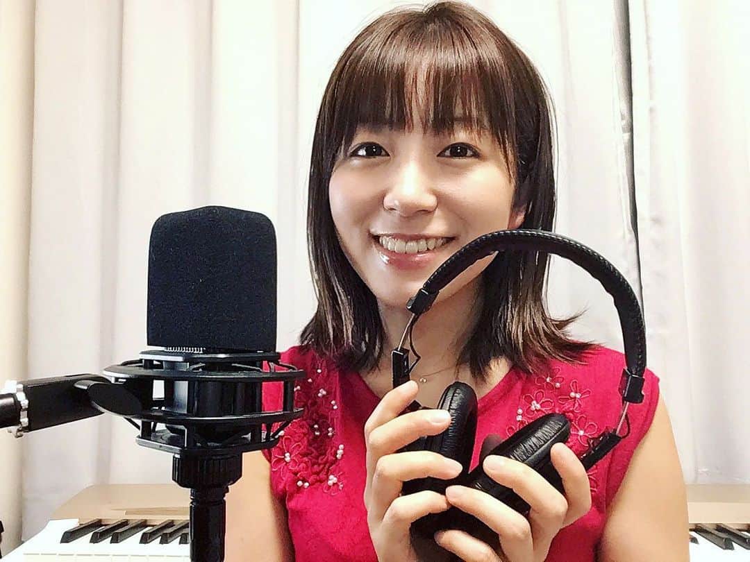 のインスタグラム：「明日、というか今日（6/14）は14時頃からYouTubeライブ配信の予定です＼＼\\٩( 'ω' )و //／／ はたゆりこオフィシャルYouTubeチャンネルをチャンネル登録してお待ち下さい🙏🎧」
