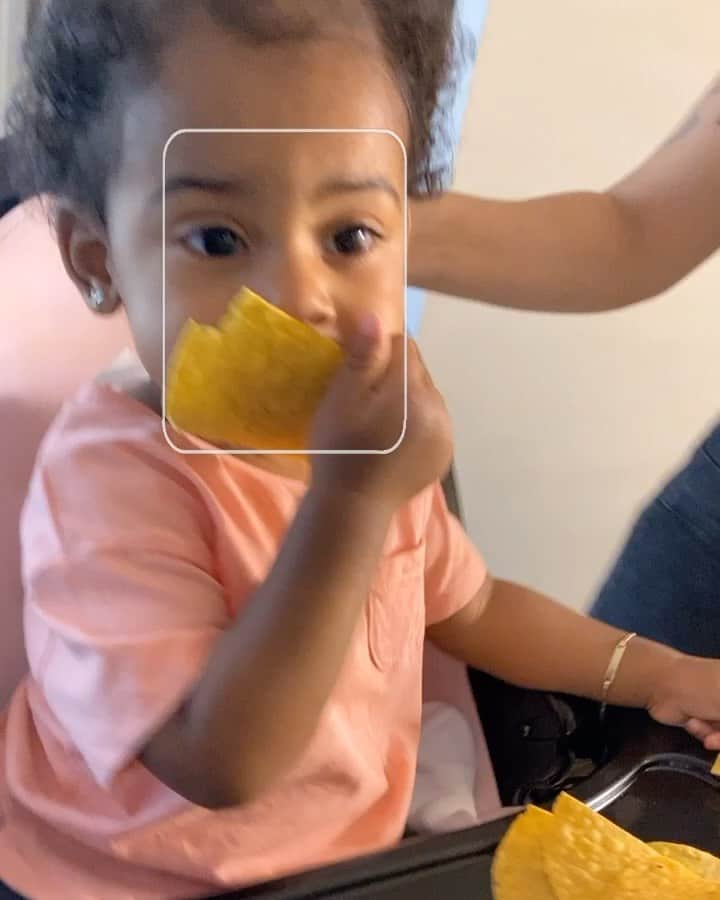 アンドレ・ドラモンドのインスタグラム：「@aubrey_ellarose was not feeling me Bev checking her 😂😂😂❤️🤍🦋 watch till the end」