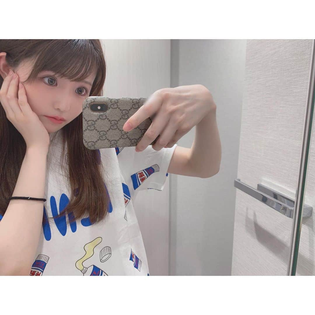 乙白さやかさんのインスタグラム写真 - (乙白さやかInstagram)「かれこれ2年くらい欲しくて遂にげっとしました🥰#tシャツ #かわいい #cute」6月14日 11時33分 - otoshiro_sayaka