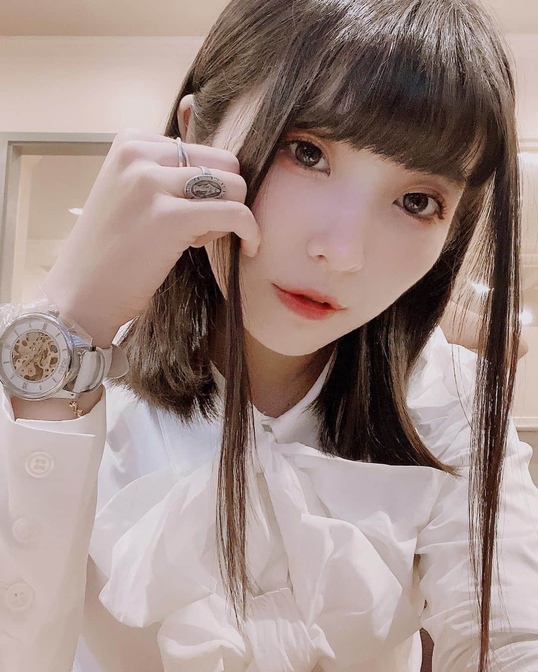 東雲れいかのインスタグラム：「. 黒ばっかだけど白と銀色も好き 『Jesus Christ Superstar』 . . . . . . .  #followｍe #instalike #instagood #instagram #instapic #instalove #likeit #likeme #likesforlike #like4likes #팔로우환영 #팔로우반사 #팔로우해요 #팔로미 #팔로우미 #팔로우그램 #맞팔 #맞팔환영 #맞팔해요 #선팔 #선팔환영 #japanesegirl #blackhair #rebbon #黒髪少女　#ワンピース」