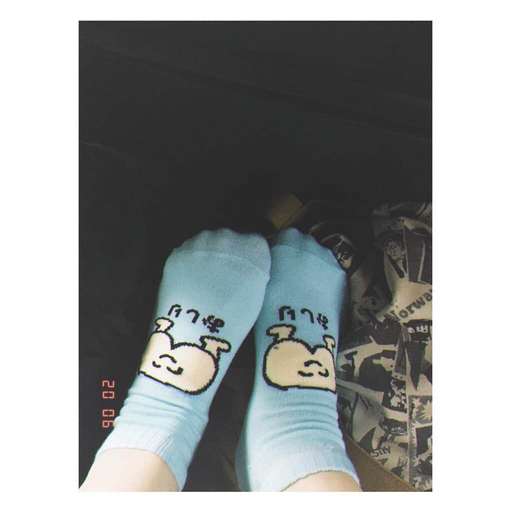 Nao☆ さんのインスタグラム写真 - (Nao☆ Instagram)「今日の靴下🧦💛 本当可愛い💕💕💕 ファンの女の子からのプレゼントです🎁😊💛✨ 私の好きな感じを知ってくれてて本当さすがです🥺💖 今日はこれからお仕事現場に旅立ちます✨ 楽しみだぜい❤️❤️❤️」6月14日 12時14分 - nao_ngc