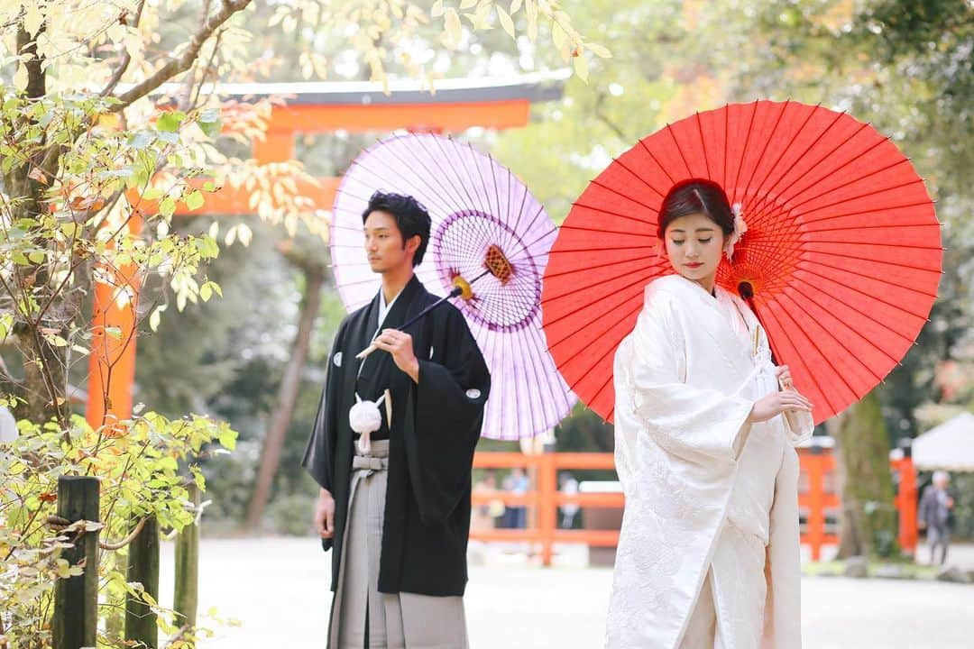 TAKAMI BRIDAL 神社和婚さんのインスタグラム写真 - (TAKAMI BRIDAL 神社和婚Instagram)「「挙式先行予約解禁」  2021年1月〜4月の下鴨神社 挙式先行予約が解禁致しました！  一般予約より早く予約出来ることで、 安心して披露宴相談や、ご希望の挙式日時を 押さえていただくことが可能です。  下鴨神社専属プロデュース衣裳室ならではの 挙式先行枠となります✨  皆様からのお問い合わせ お待ち致しております。  問い合わせ先 TAKAMI BRIDAL KYOTO TEL  075-351-7722 MAIL kyoto@takami-bridal.com ﻿ #japan #kyoto #takamibridal #kimono #instagood #photooftheday #下鴨神社 #下鴨神社挙式 #和装 #白無垢 #色打掛 #着物 #和婚 #和装前撮り #神社婚 #プレ花嫁2020 #プレ花嫁2021  #フォトウエディング」6月14日 12時44分 - takamibridal_wakon