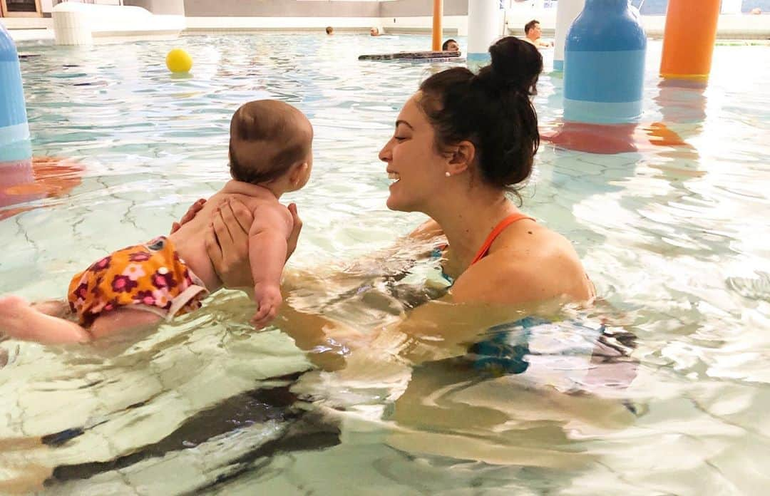 Sophie Pascoeさんのインスタグラム写真 - (Sophie PascoeInstagram)「The best swimming session I have been to yet! 💖 #neice #waterbaby #swimming #love #sundayfunday」6月14日 13時16分 - sophpascoe1